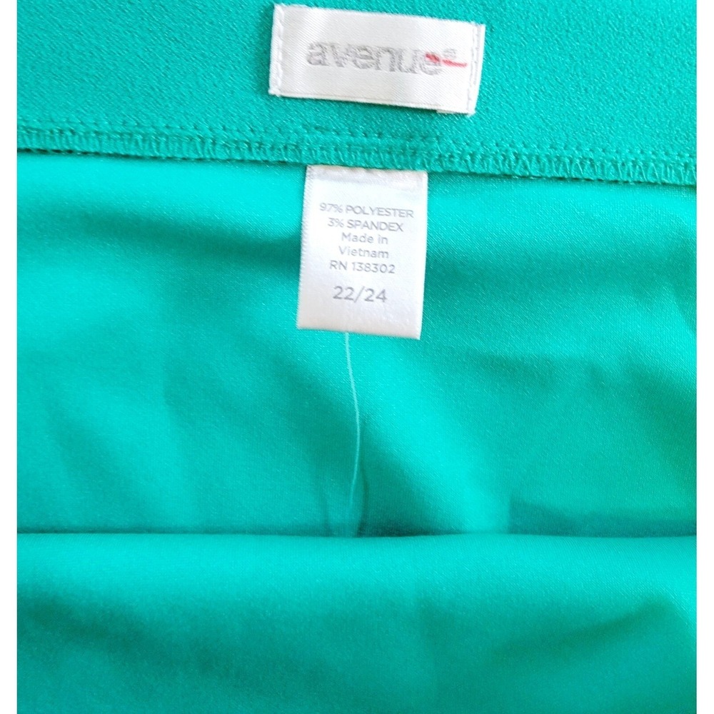 Avenue 22/24 Plus Size Green Pencil Skirt Front Slit Knee‎ Length 2X Bodycon NWT - Picture 10 of 12
